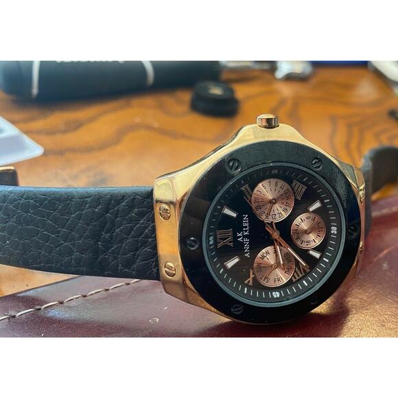 Women's 40mm Anne Klein AK Watch 10/8288, Rose Gold Tone, Leather Band - Picture 1 of 3